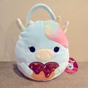 Squishmallows CAEDIA the Cow Holding A Sprinkled Donut Valentine Treat Pail NEW